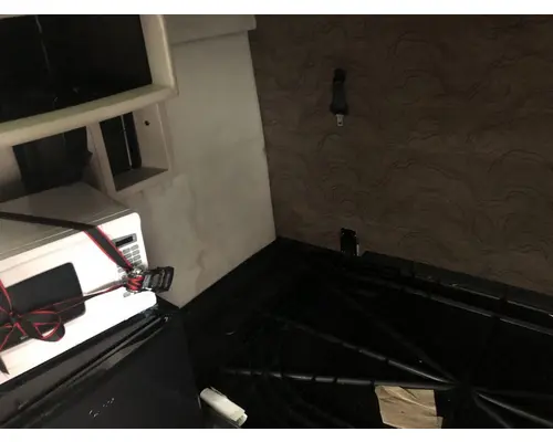 Volvo VNL Sleeper Bunk