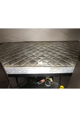 Volvo VNL Sleeper Bunk