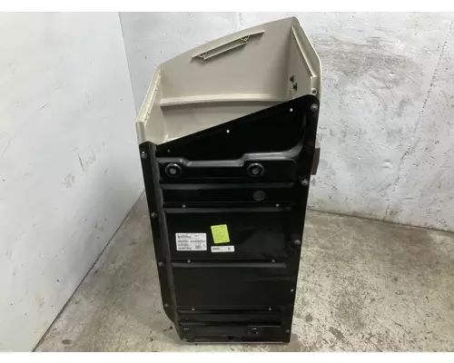 Volvo VNL Sleeper Cabinets