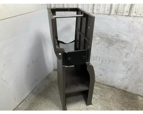 Volvo VNL Sleeper Cabinets