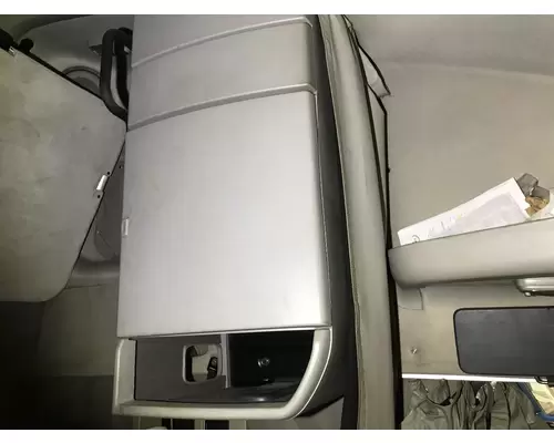 Volvo VNL Sleeper Cabinets