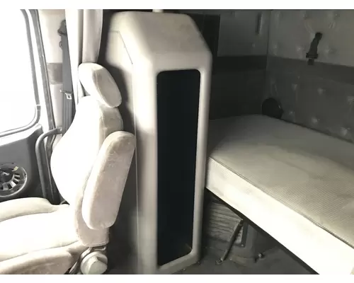 Volvo VNL Sleeper Cabinets