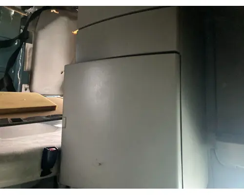 Volvo VNL Sleeper Cabinets