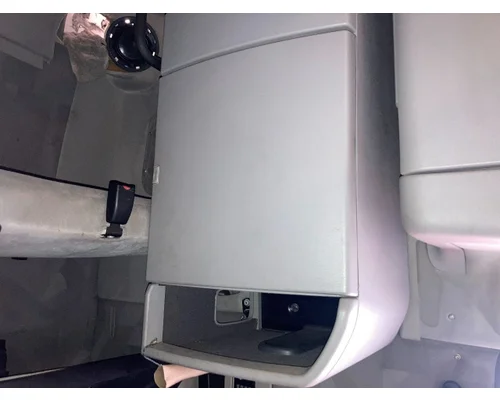 Volvo VNL Sleeper Cabinets