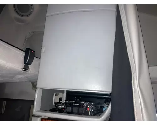 Volvo VNL Sleeper Cabinets