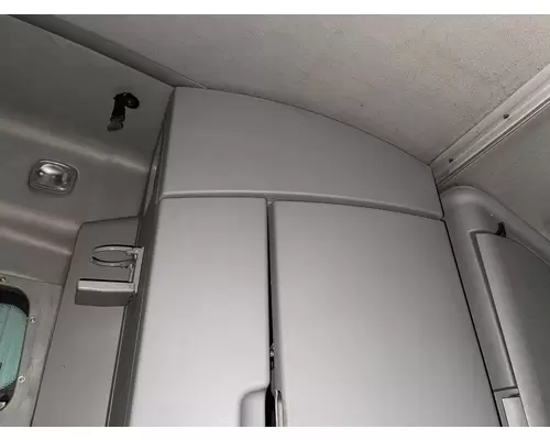 Volvo VNL Sleeper Cabinets