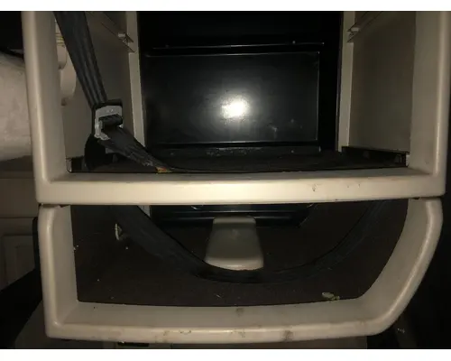 Volvo VNL Sleeper Cabinets