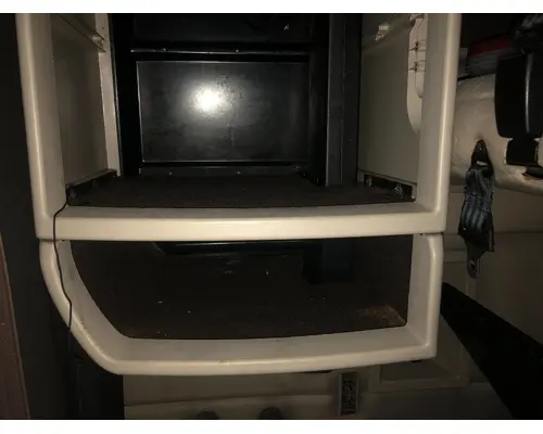 Volvo VNL Sleeper Cabinets