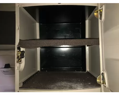 Volvo VNL Sleeper Cabinets