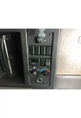 Volvo VNL Sleeper Controls