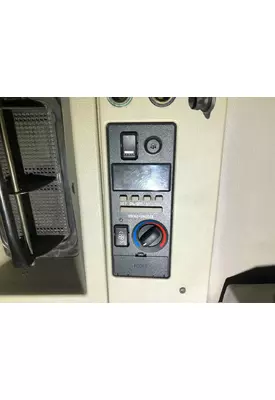 Volvo VNL Sleeper Controls