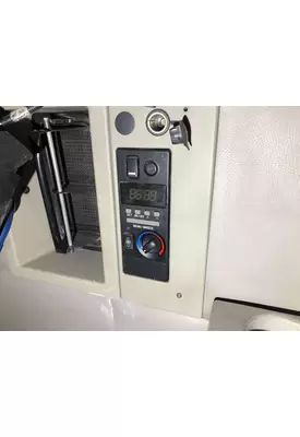 Volvo VNL Sleeper Controls