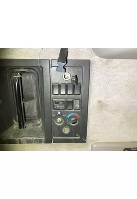 Volvo VNL Sleeper Controls