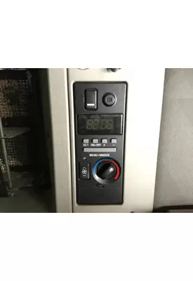 Volvo VNL Sleeper Controls