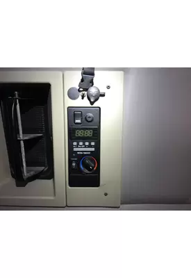 Volvo VNL Sleeper Controls