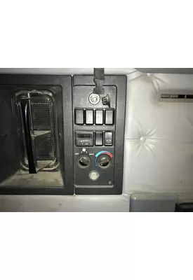 Volvo VNL Sleeper Controls