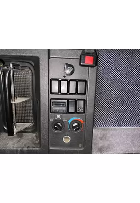 Volvo VNL Sleeper Controls