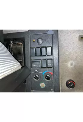 Volvo VNL Sleeper Controls