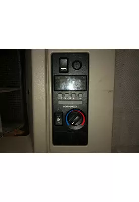 Volvo VNL Sleeper Controls