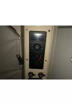 Volvo VNL Sleeper Controls