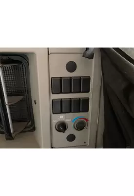 Volvo VNL Sleeper Controls