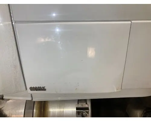 Volvo VNL Sleeper Door