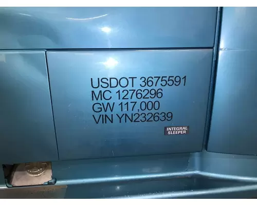 Volvo VNL Sleeper Door