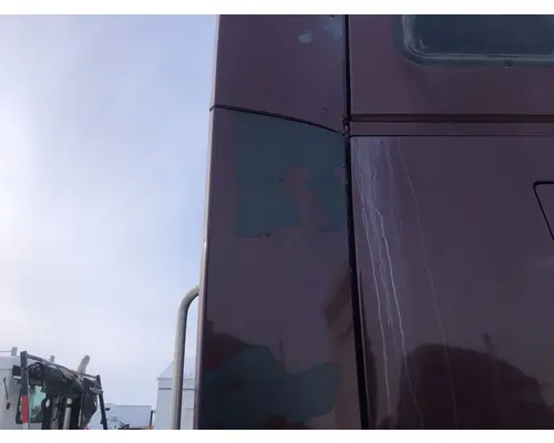 Volvo VNL Sleeper Fairing