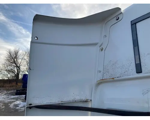 Volvo VNL Sleeper Fairing