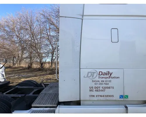 Volvo VNL Sleeper Fairing