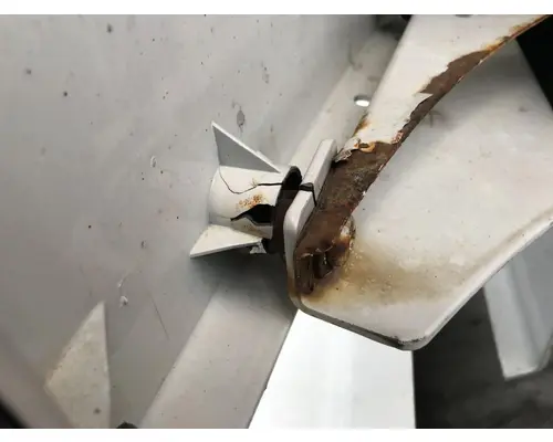 Volvo VNL Sleeper Fairing