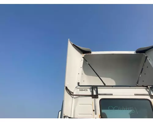 Volvo VNL Sleeper Fairing