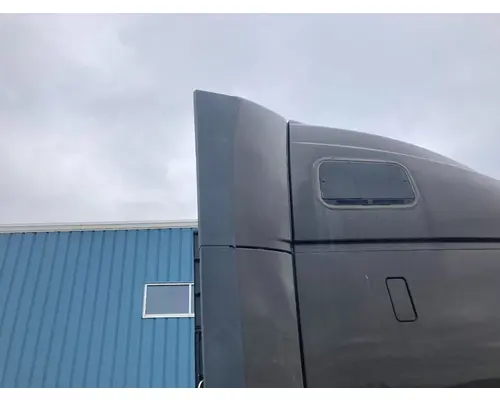 Volvo VNL Sleeper Fairing