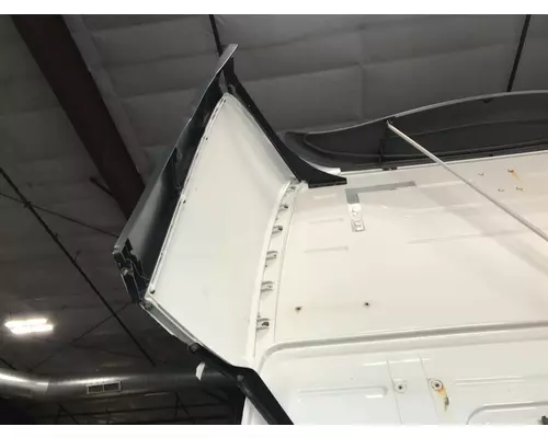Volvo VNL Sleeper Fairing