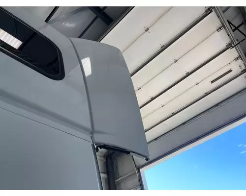 Volvo VNL Sleeper Fairing