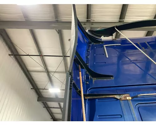 Volvo VNL Sleeper Fairing