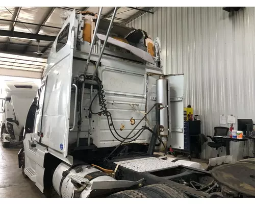Volvo VNL Sleeper Fairing