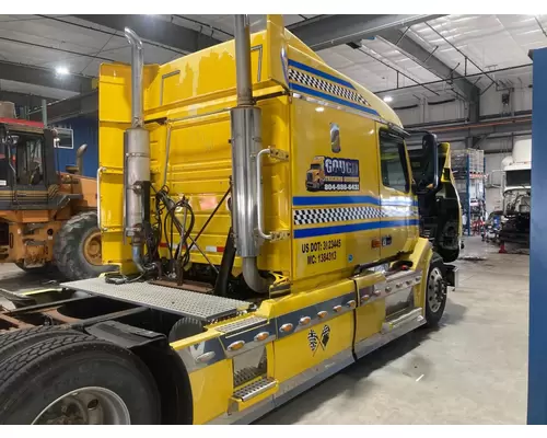 Volvo VNL Sleeper Fairing