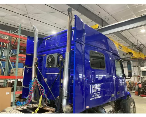 Volvo VNL Sleeper Fairing