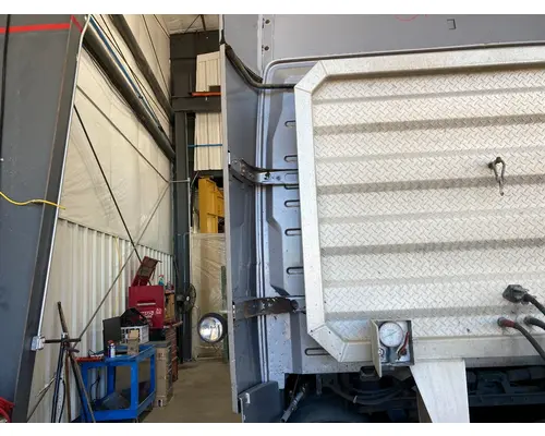 Volvo VNL Sleeper Fairing