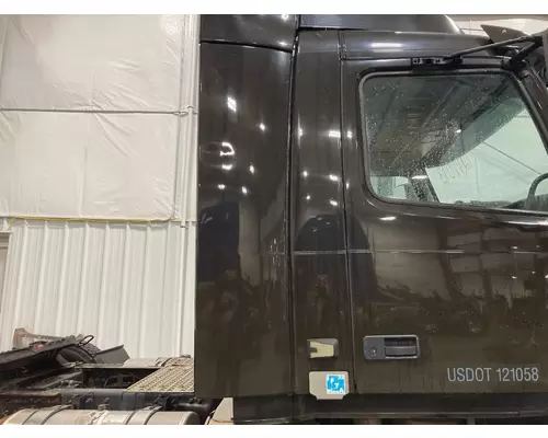 Volvo VNL Sleeper Fairing