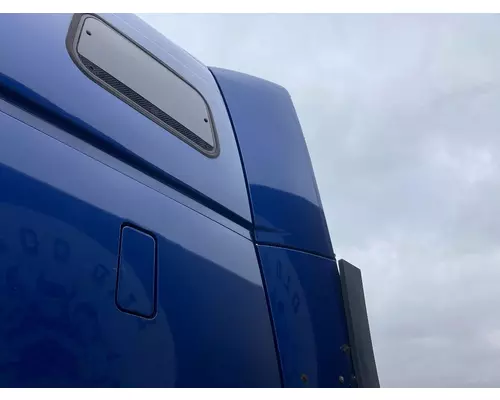 Volvo VNL Sleeper Fairing