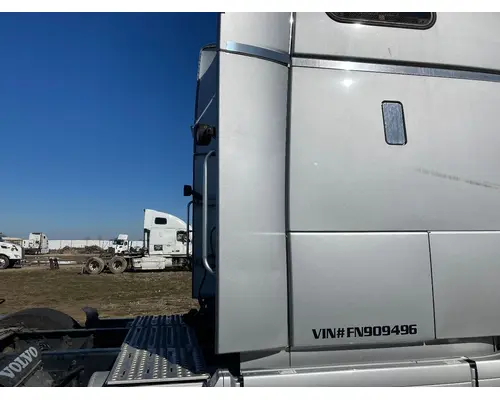 Volvo VNL Sleeper Fairing