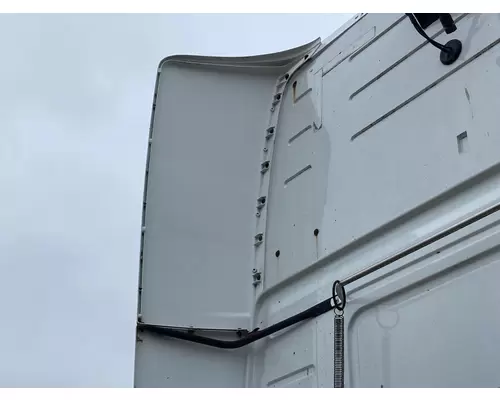Volvo VNL Sleeper Fairing