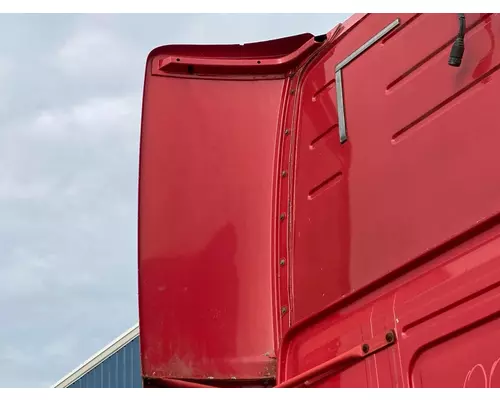 Volvo VNL Sleeper Fairing