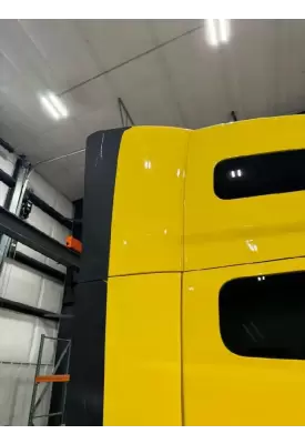 Volvo VNL Sleeper Fairing