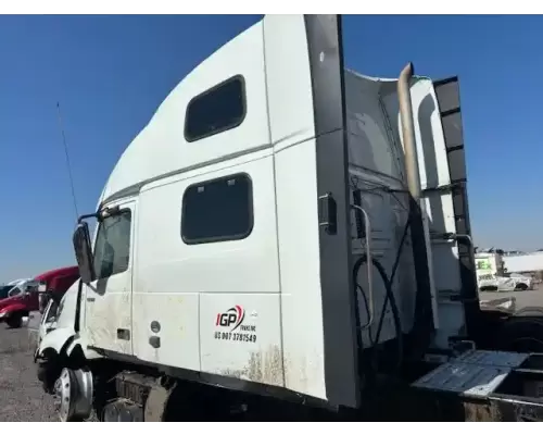 Volvo VNL Sleeper Fairing