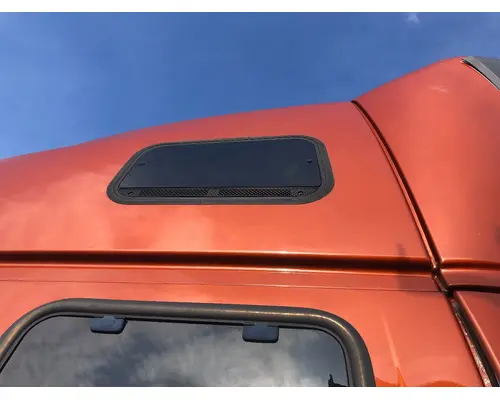 Volvo VNL Sleeper Window