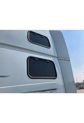 Volvo VNL Sleeper Window