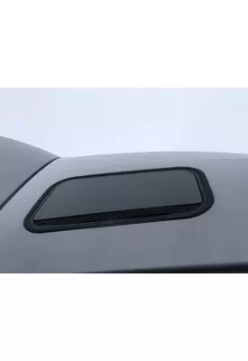 Volvo VNL Sleeper Window